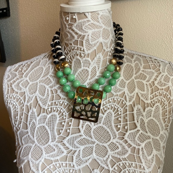 Necklace - Picture 2 of 4